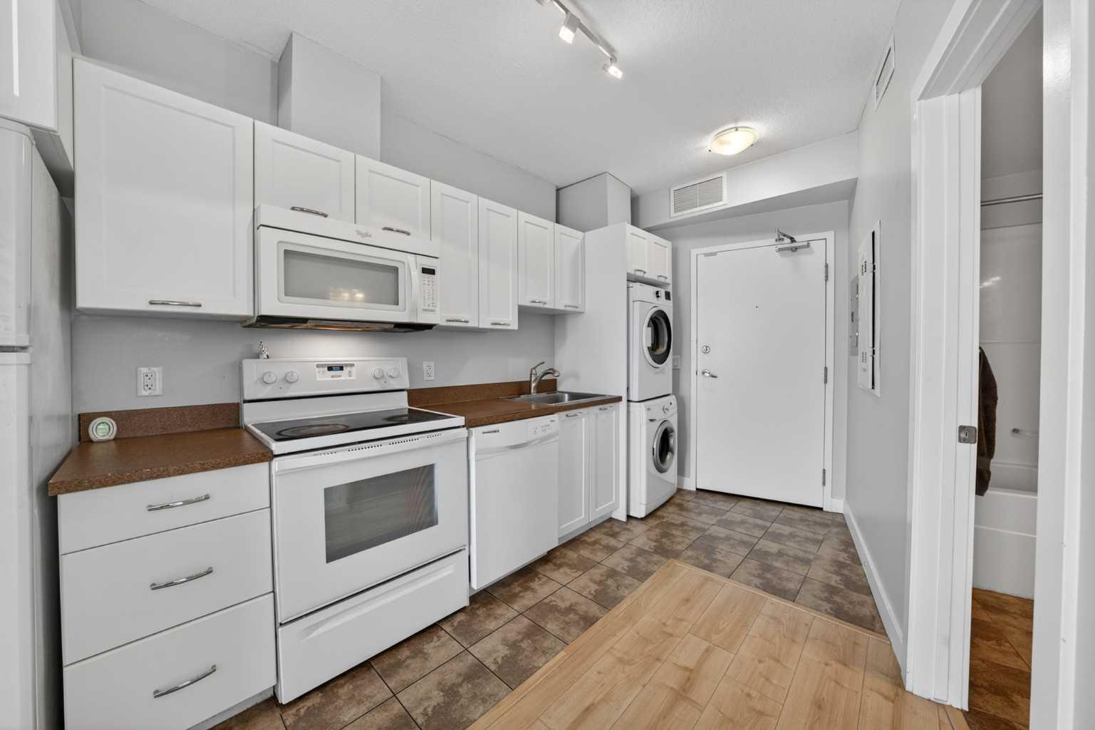 3830 Brentwood Road NW 306