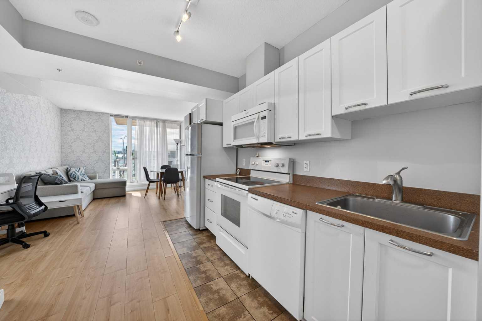 3830 Brentwood Road NW 306