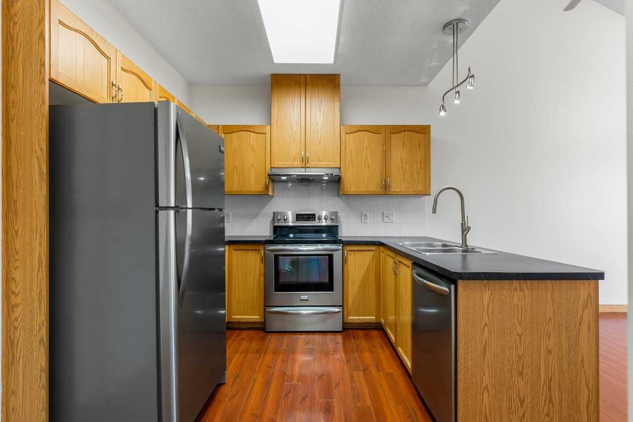 1920 14 Avenue NE 314