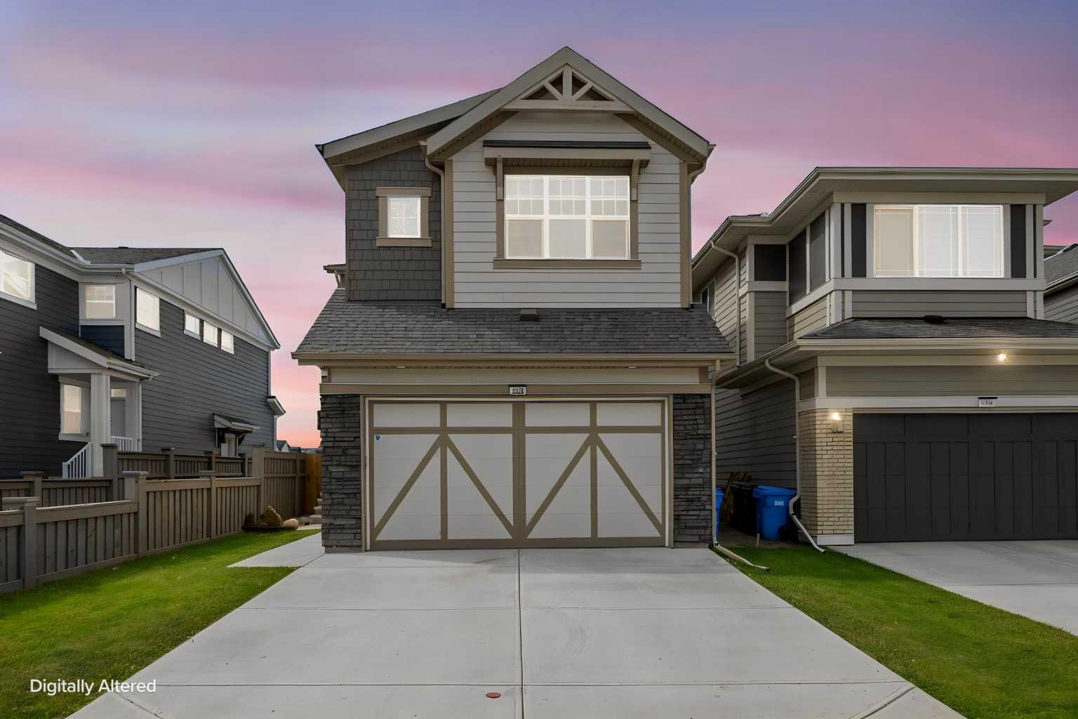 332 Magnolia Crescent SE