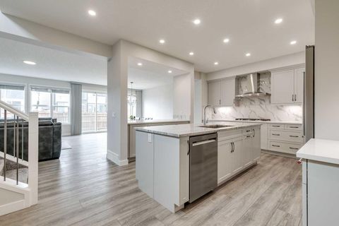 57 Magnolia Heath SE Calgary AB T3M 2Z7