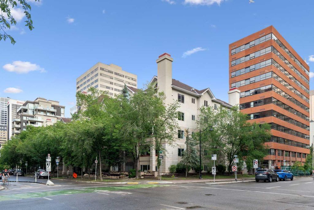 Photo of 777 3 Avenue SW #504, Calgary, AB T2P 0G8 (MLS # A2274239)