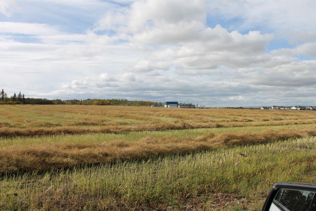 Photo of 9300 101 Street, Sexsmith, AB T0H 3C0 (MLS # A1165127)