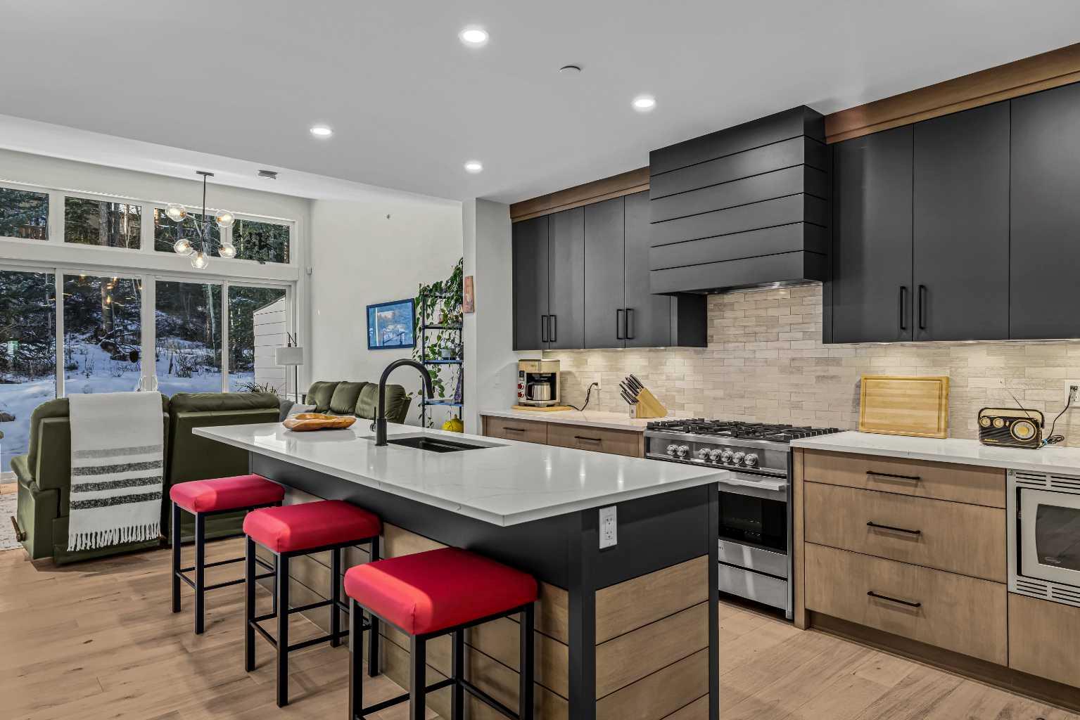 283C Three Sisters Drive