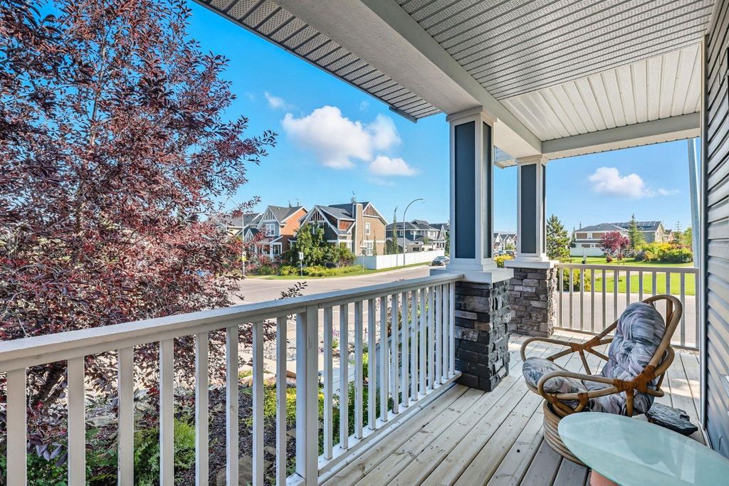 Photo of 1 River Heights Green, Cochrane, AB T4C 0J6 (MLS # A2292483)