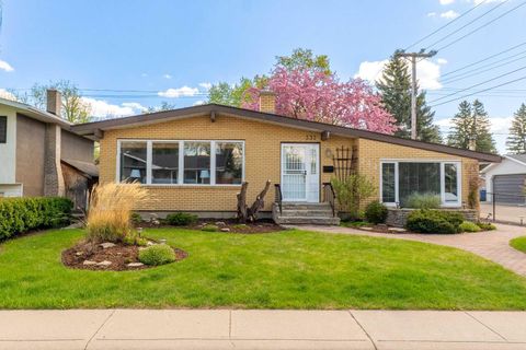Photo of 332 Wascana Crescent SE, Calgary, AB T2J 1H5 (MLS # A2313347)
