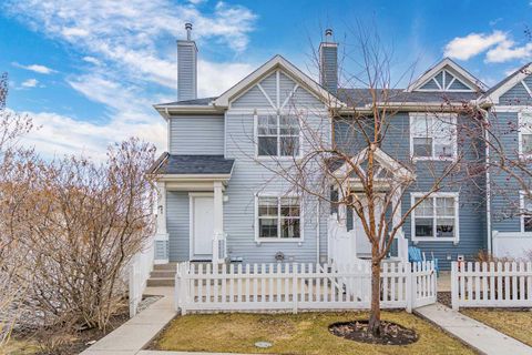 Photo of 281 Elgin Gardens SE, Calgary, AB T2Z 4T7 (MLS # A2302034)