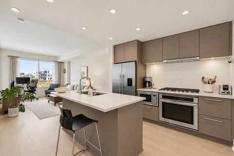 Photo of 38 9 Street NE #412, Calgary, AB T2E 7X9 (MLS # A2342694)