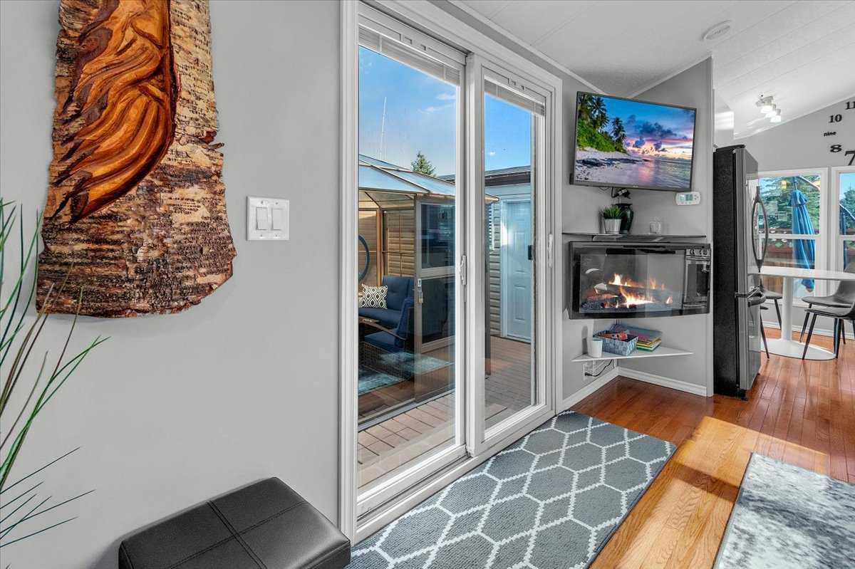 370165 79 Street E 151