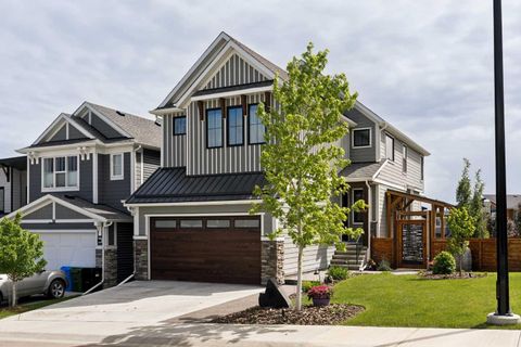 Photo of 36 Rowley Rise NW, Calgary, AB T3L 0G8 (MLS # A2318802)
