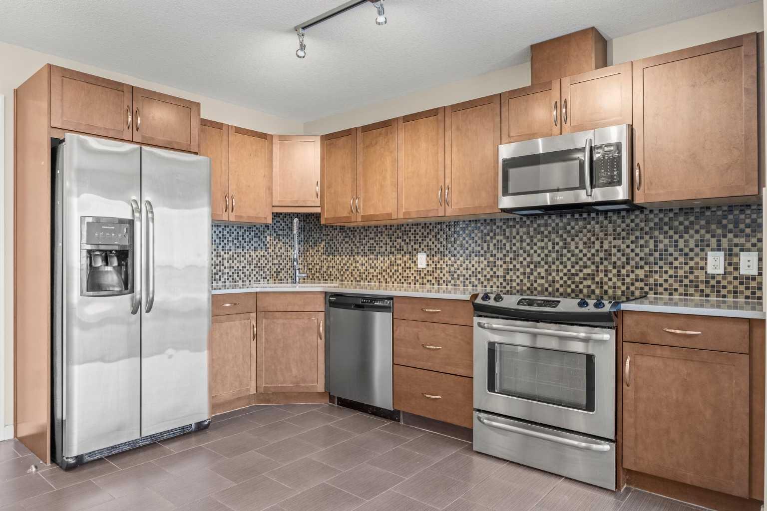 1320 1 Street SE 2208