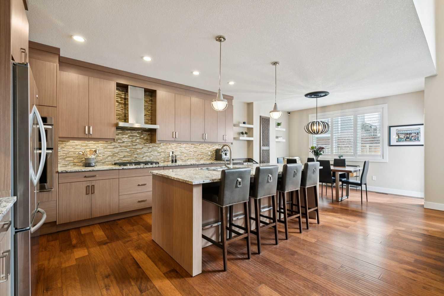 36 Ridge View Close