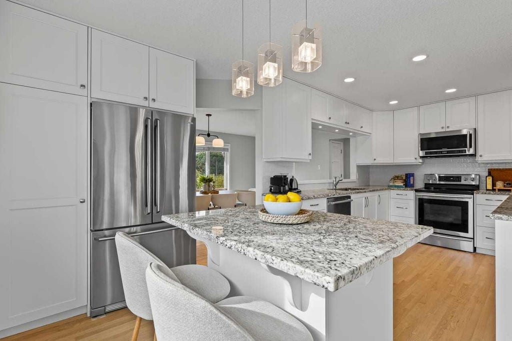 Photo of 232 Lake Wapta Rise SE, Calgary, AB T2J 2M9 (MLS # A2348897)