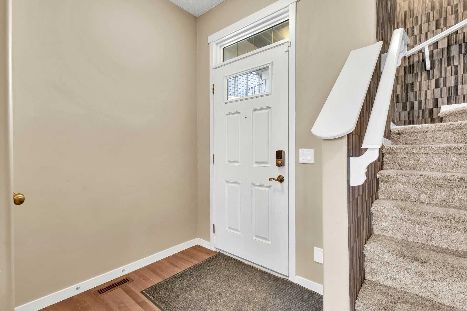216 Copperpond Green SE