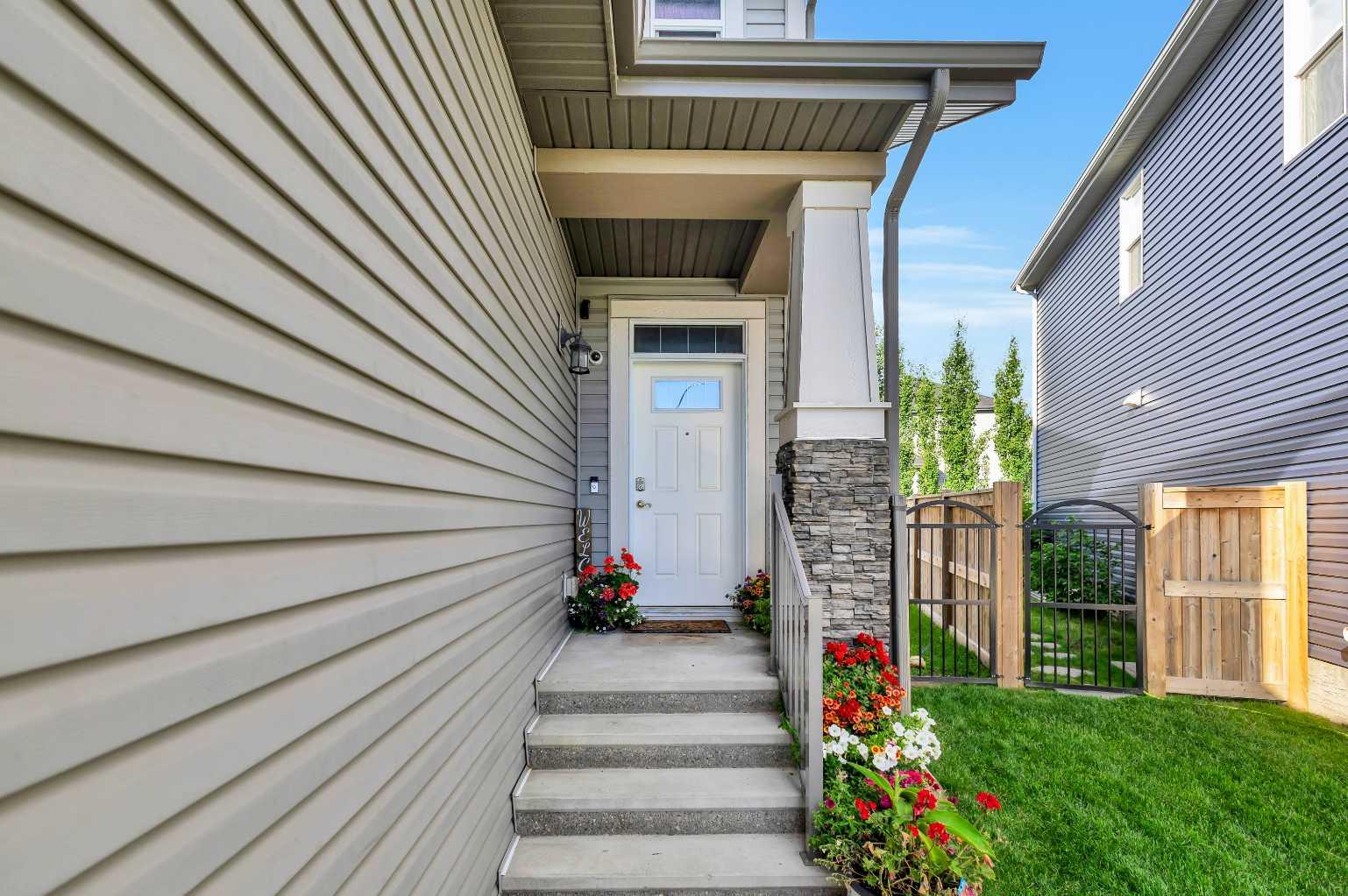 216 Copperpond Green SE