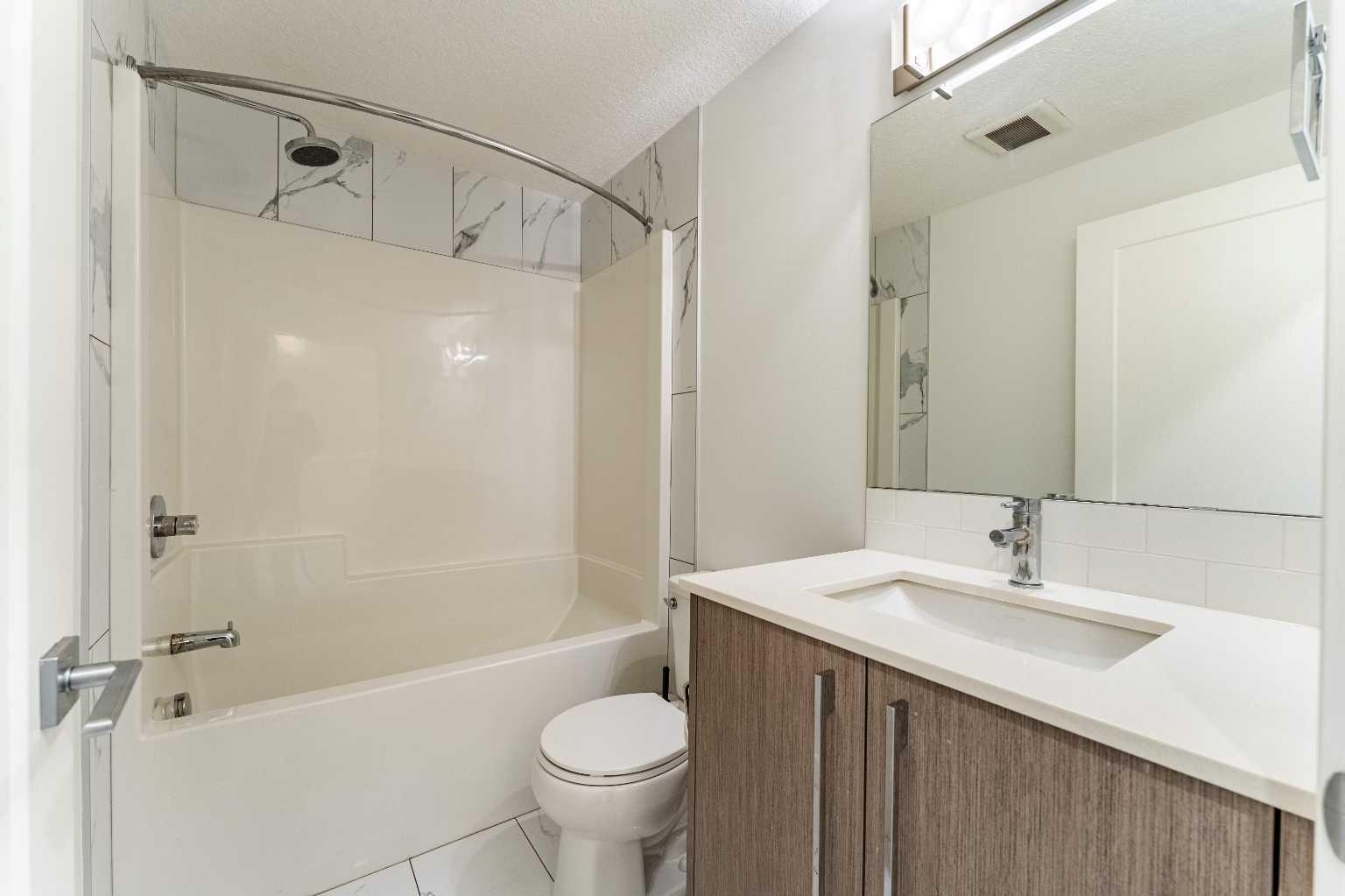 76 Cornerstone Passage NE 2205