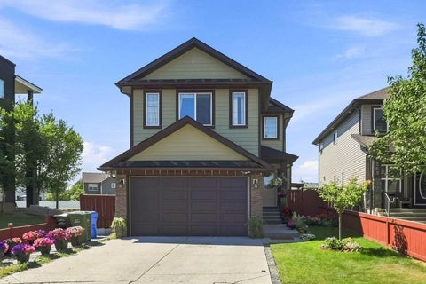 Photo of 201 Saddlelake Drive NE, Calgary, AB T3J 0P2 (MLS # A2335156)