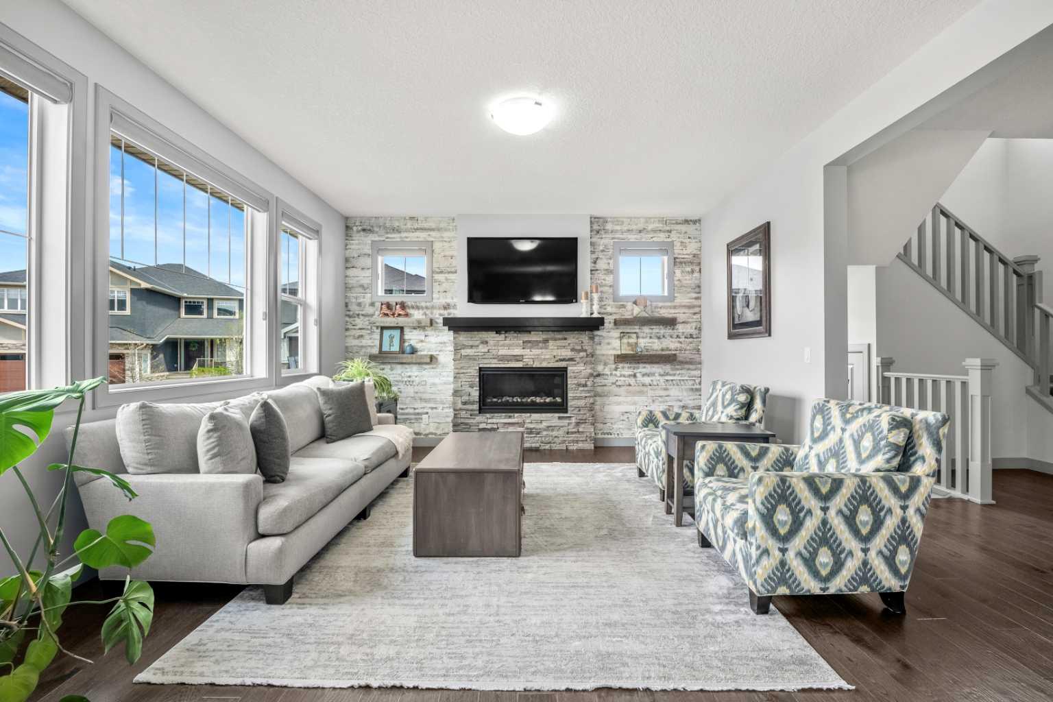 229 Stonemere Bay