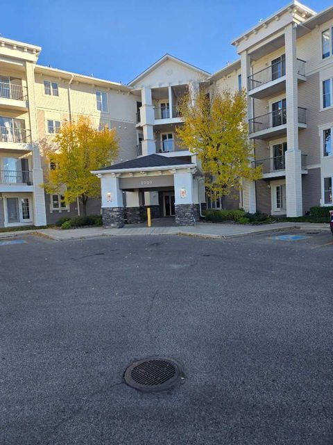 Photo of 333 Taravista Drive NE #2204, Calgary, AB T3J 0H4 (MLS # A2263779) Photo of 333 Taravista Drive NE #2204, Calgary, AB T3J 0H4 (MLS # A2263779)