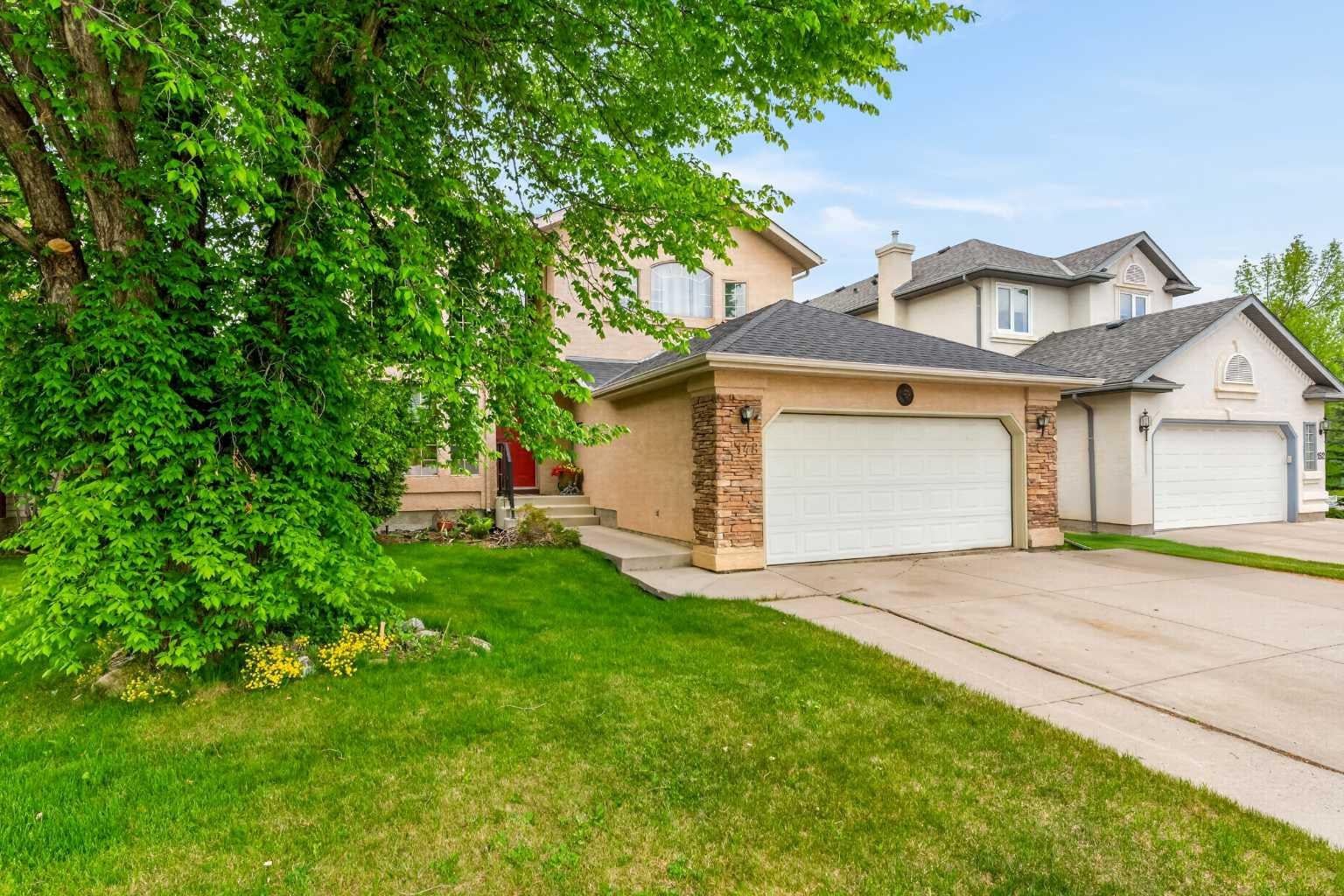 148 Sierra Madre Crescent SW