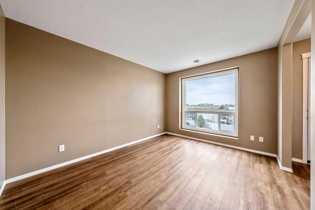 Photo of 108 Sunrise Terrace NE, High River, AB T1V 0C2 (MLS # A2308399)