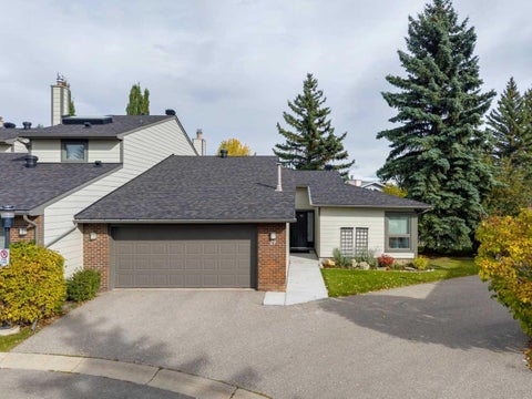 Photo of 185 Woodridge Drive SW #29, Calgary, AB T2W 3X7 (MLS # A2350333)