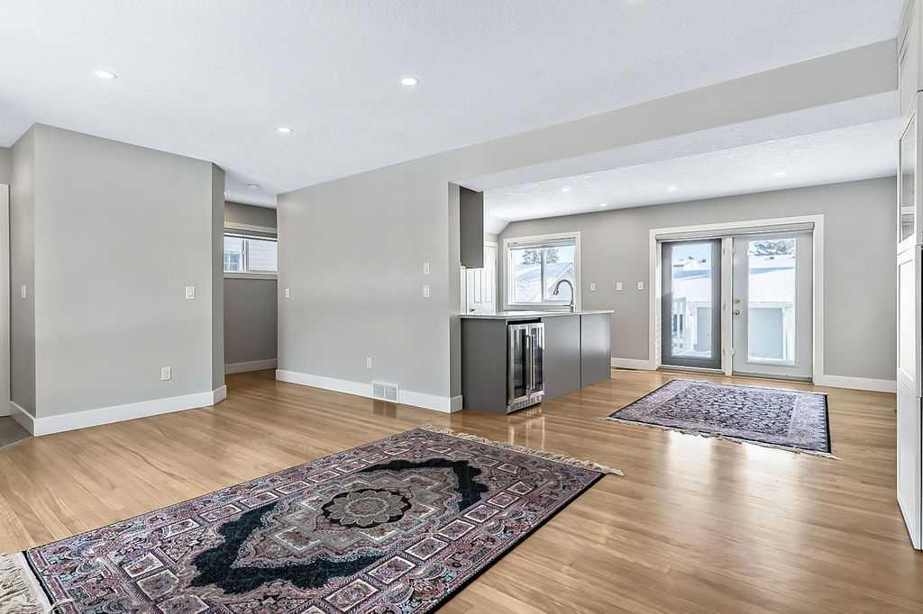 135 Amiens Crescent SW