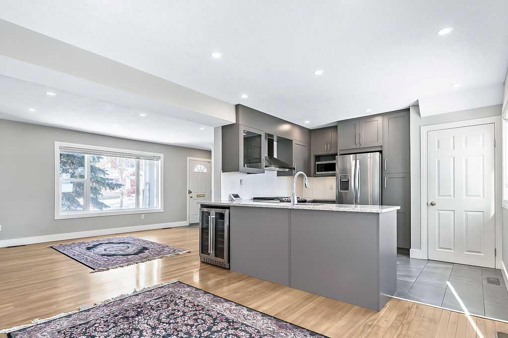 135 Amiens Crescent SW