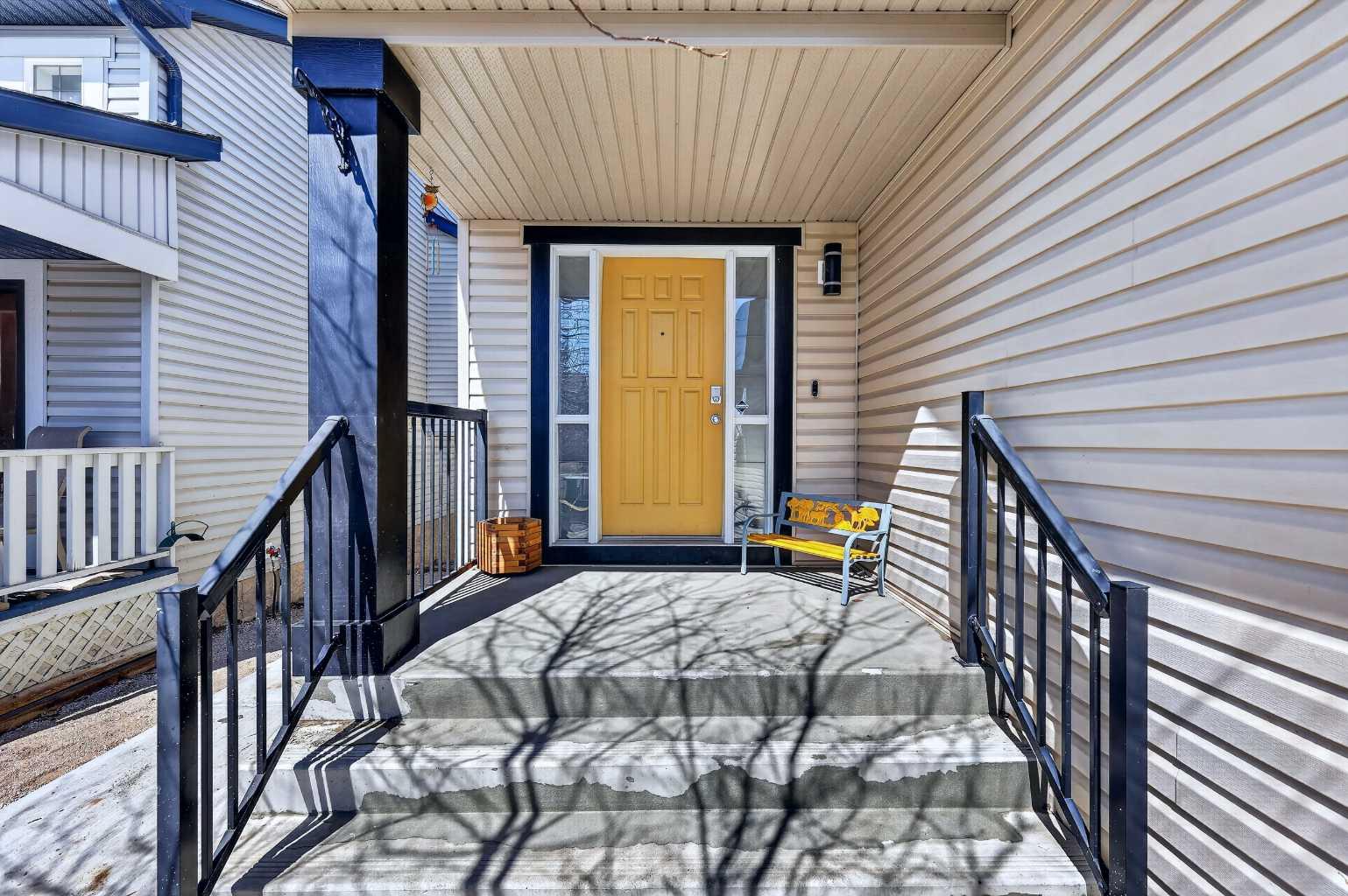 190 Sagewood Drive SW