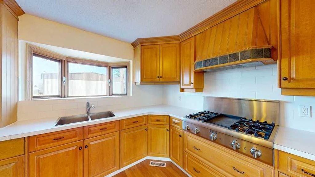 Photo of 5 1 Avenue E, Acadia Valley, AB T0J 0A0 (MLS # A2295198)