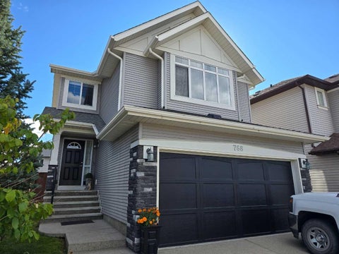 Photo of 768 New Brighton Drive SE, Calgary, AB T2Z 0Z8 (MLS # A2349401)