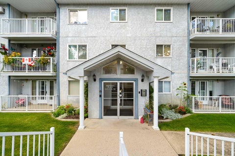 Photo of 252 4 Street SE #303, Medicine Hat, AB T1A 0K1 (MLS # A2341916)