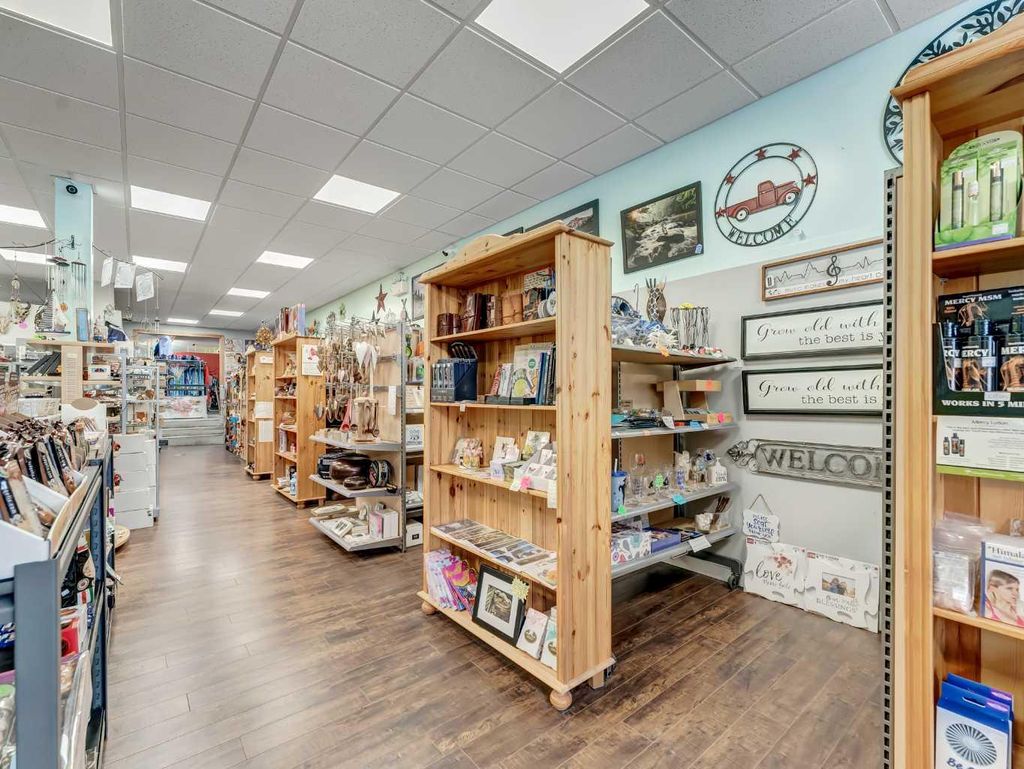 Photo of 10 3 Street SE, Redcliff, AB T0J 2P0 (MLS # A2293451)