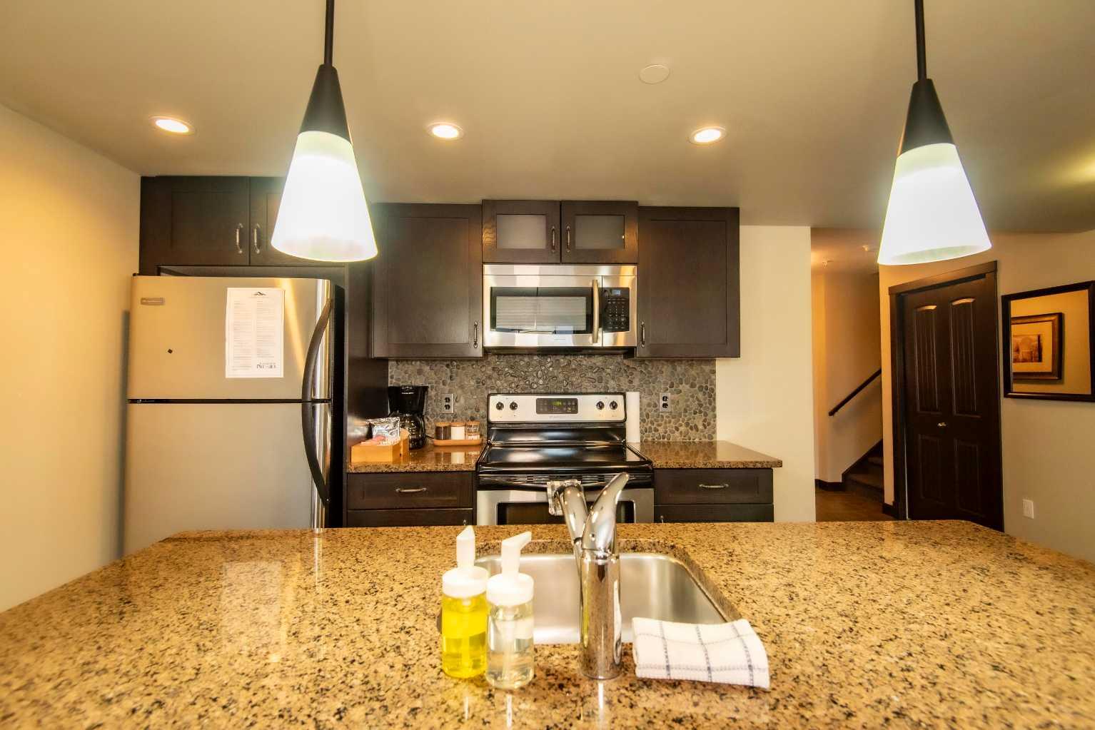 250 2nd Avenue 2203B