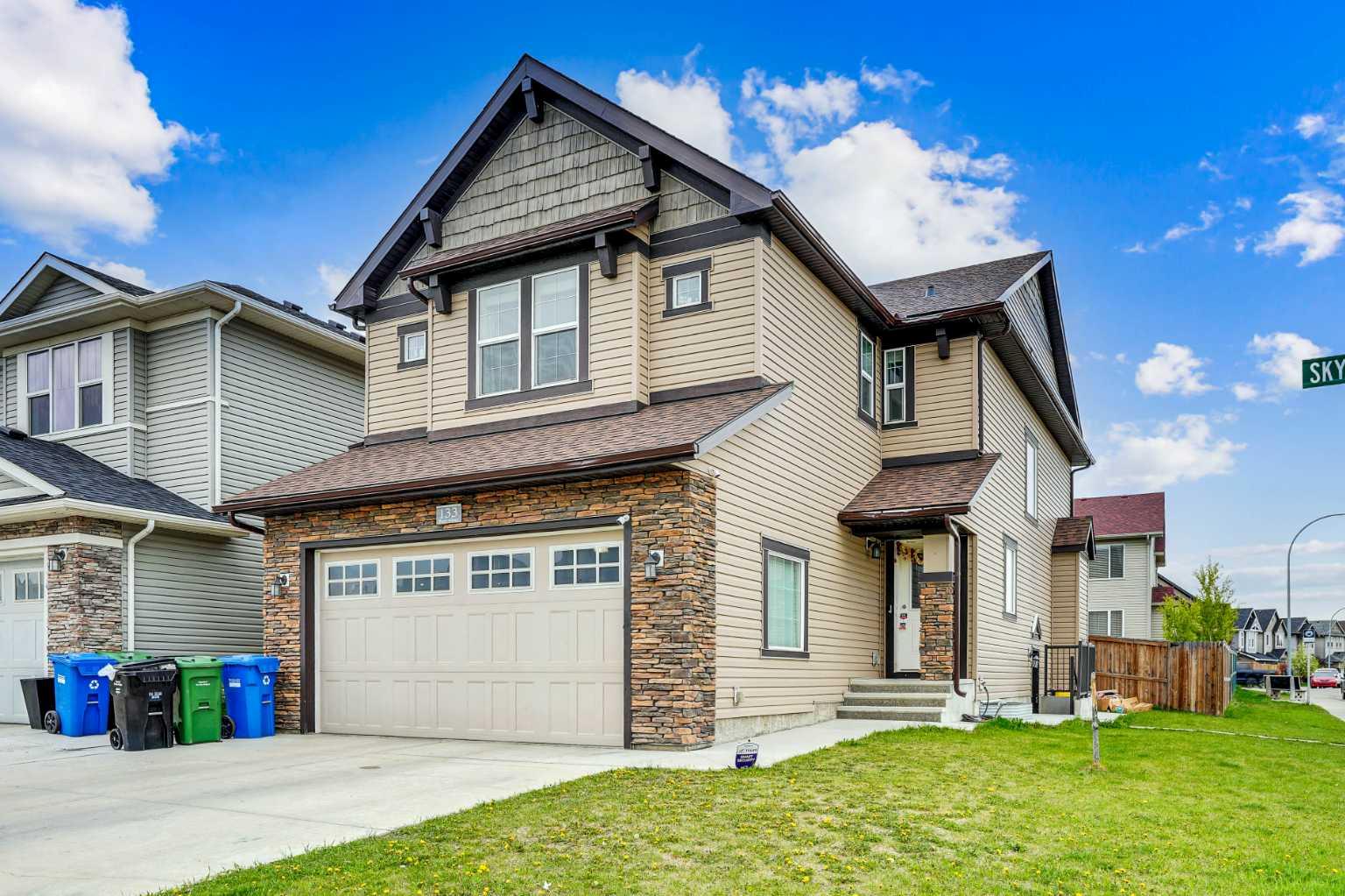 133 Skyview Shores Manor NE