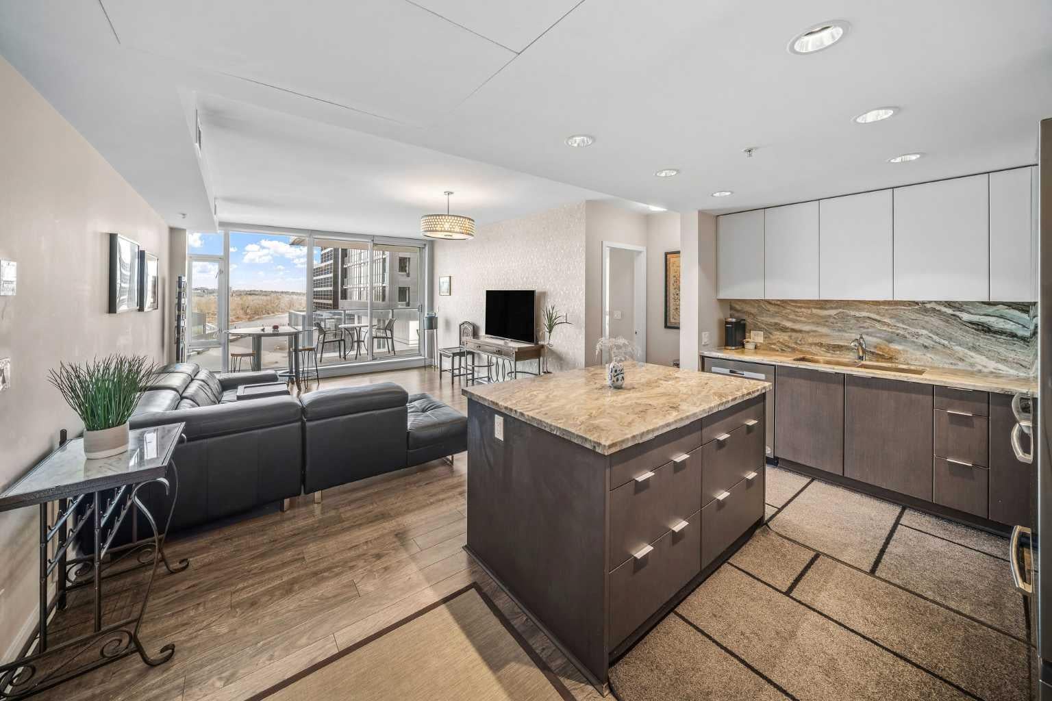 519 Riverfront Avenue SE 604