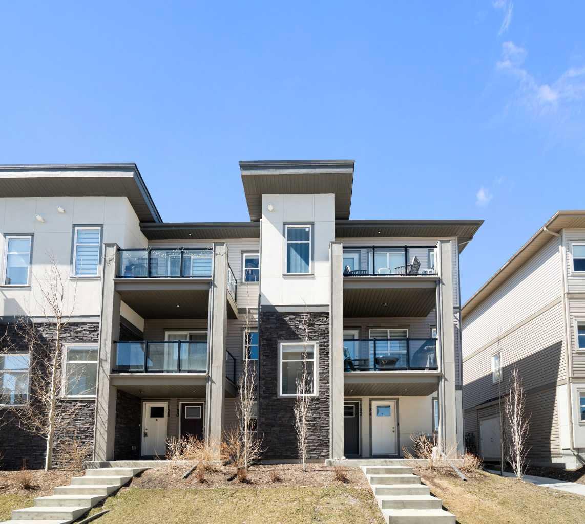 132 Spring Creek Common SW