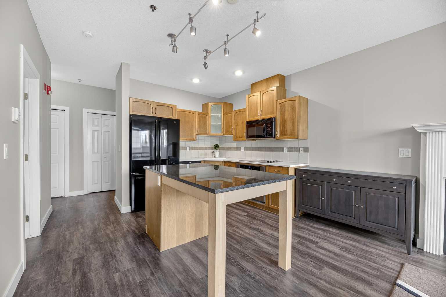 3412 Parkdale Boulevard NW 107