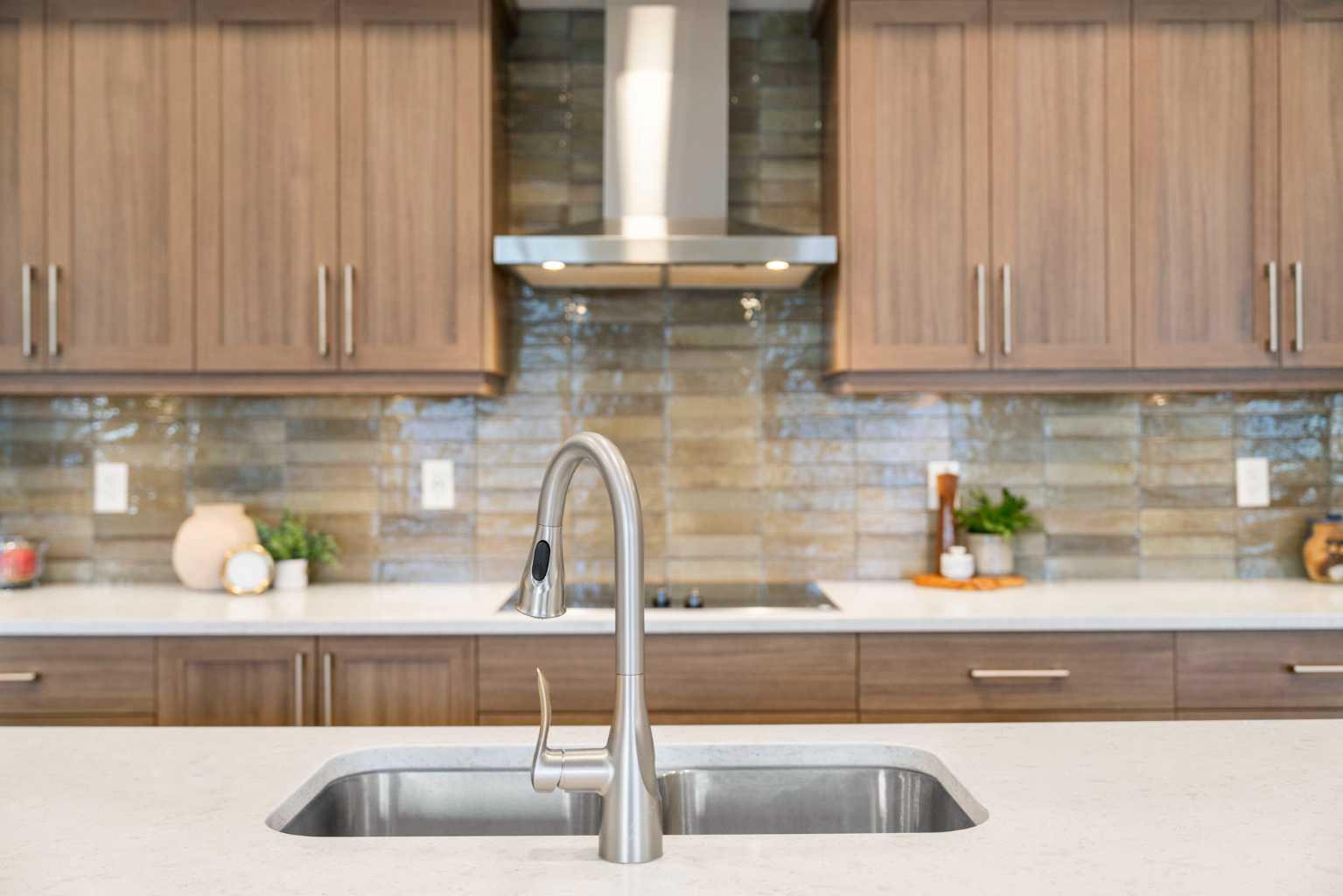 33 Carringham Gate NW 2208