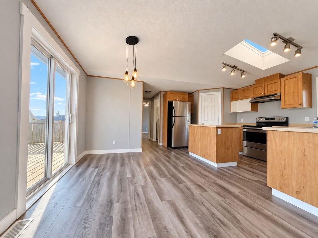 Photo of 264 Mawdsley Crescent, Grande Cache, AB T0E 0Y0 (MLS # A2349869)