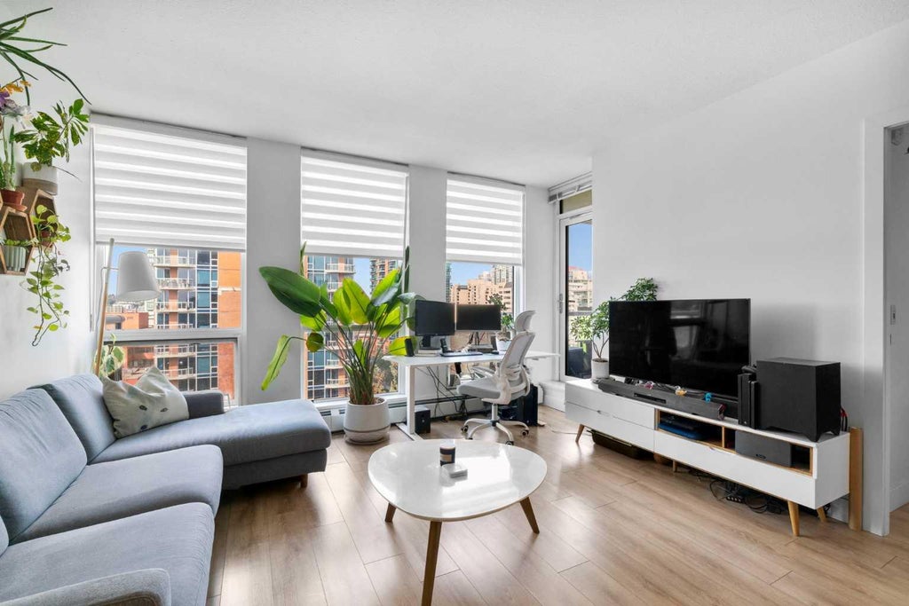 Photo of 1500 7 Street SW #905, Calgary, AB T2R 1A7 (MLS # A2353781)