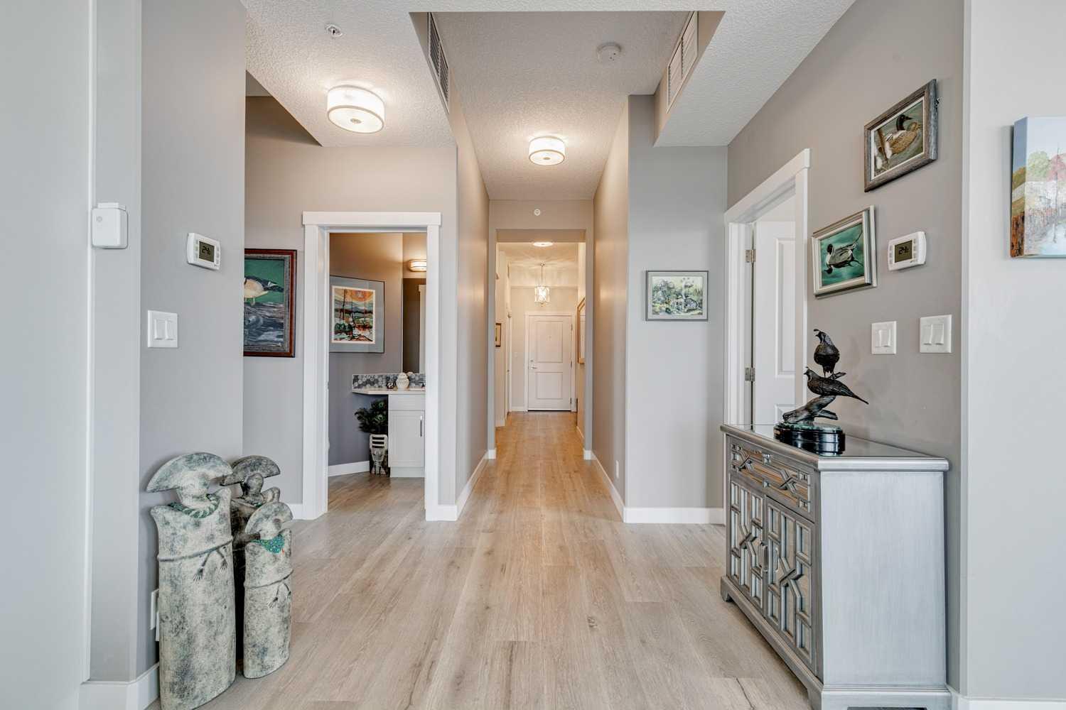 32 Varsity Estates Circle NW 1205