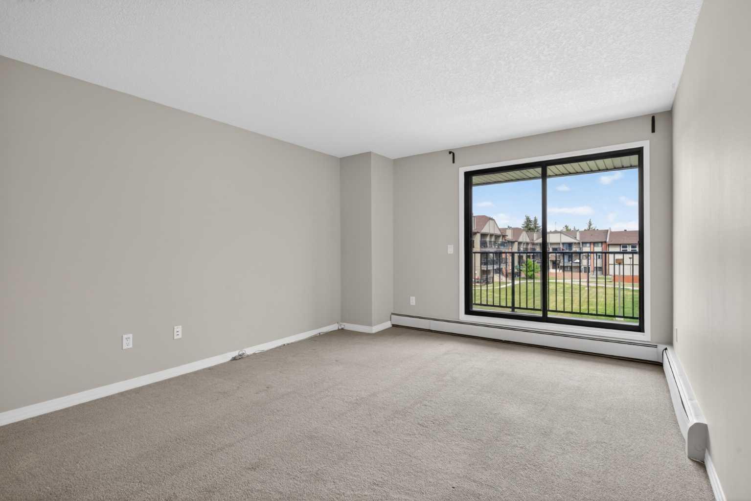 13045 6 Street SW 3210