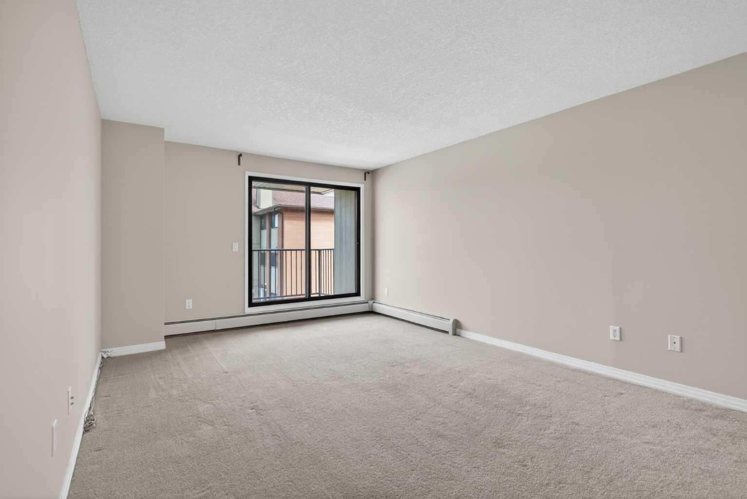 13045 6 Street SW 3210
