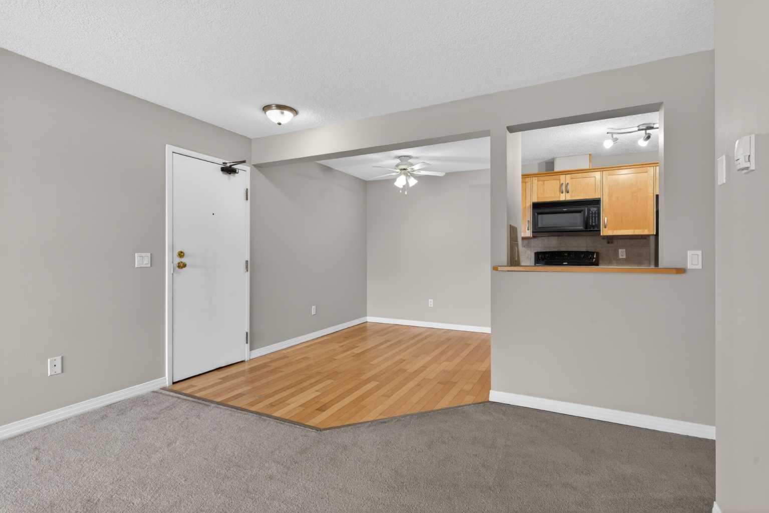 13045 6 Street SW 3210