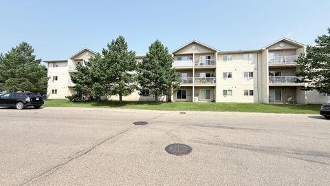 Photo of 6608 42 Street #203A, Lloydminster, AB T9V 3L1 (MLS # A2331247)