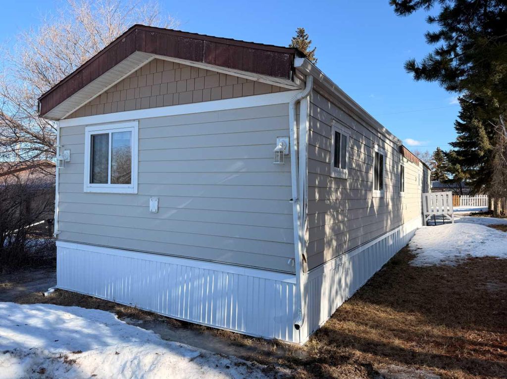Photo of 5019 49 Street, Amisk, AB T0B 0B0 (MLS # A2293791)
