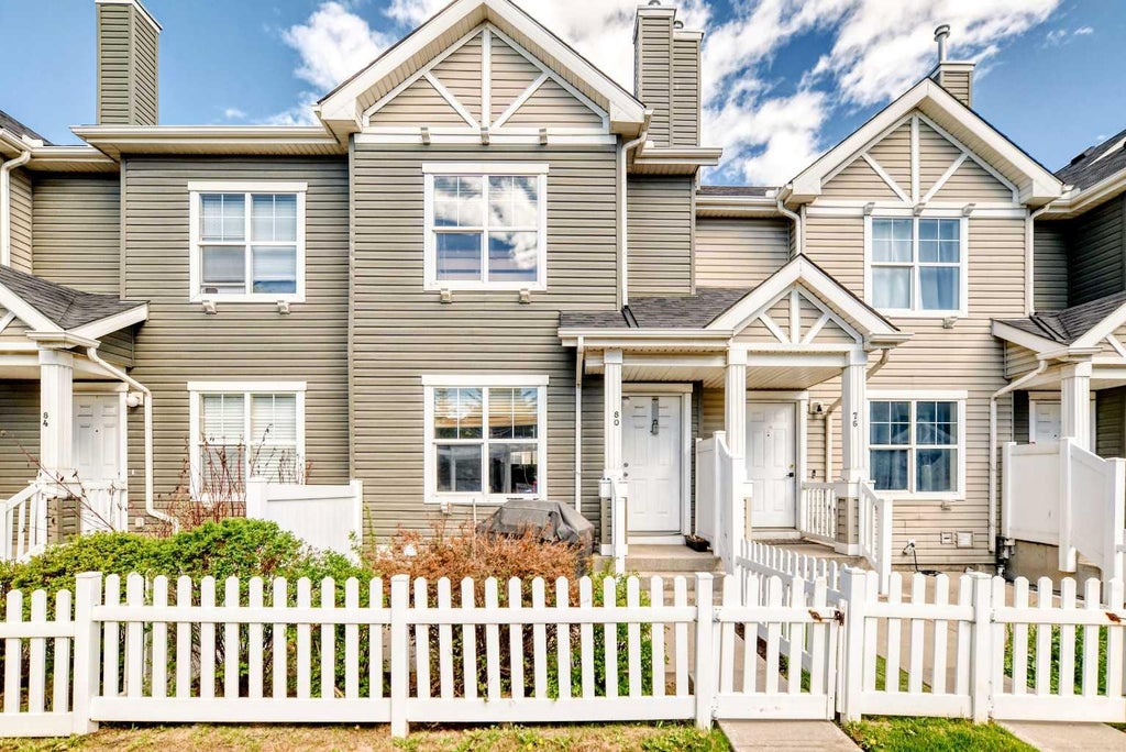 Photo of 80 Elgin Gardens SE, Calgary, AB T2Z 4T4 (MLS # A2312982)