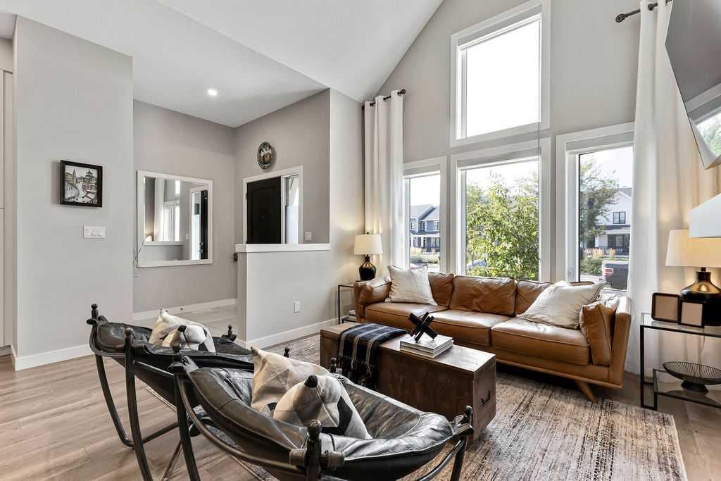 70 D'arcy Boulevard