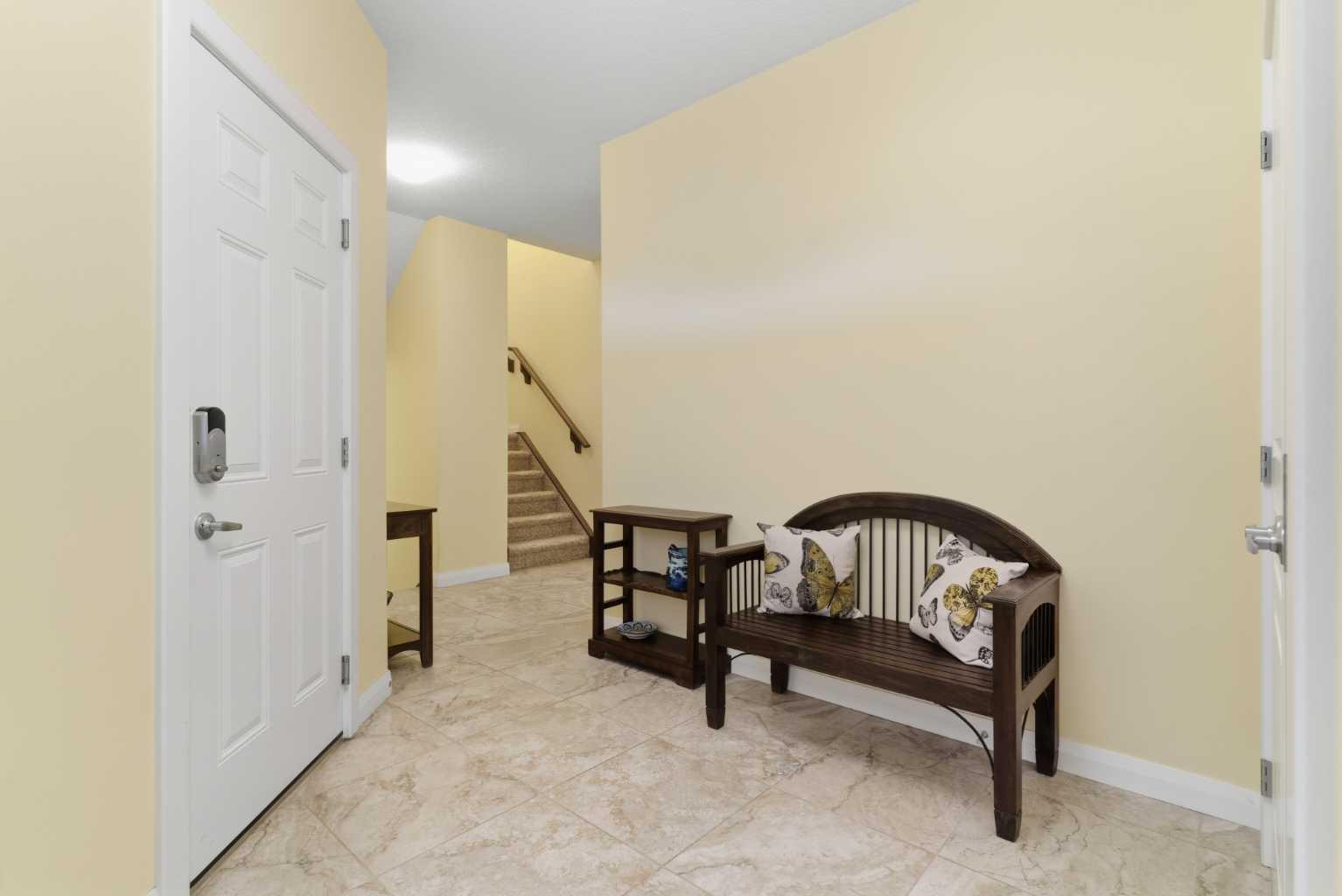 171 Evanswood Circle NW